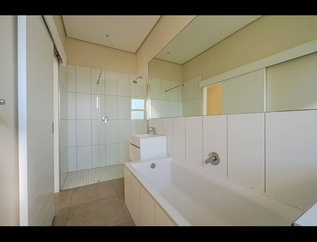 3 BEDROOM APARTMENT FOR SALE IN ZULULAMI LUXURY COASTAL ESTATE